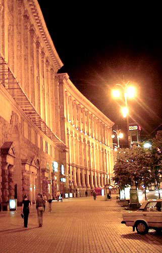 Main_Street_in_Kiev