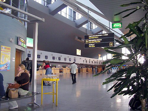 063- Inside the Terminal