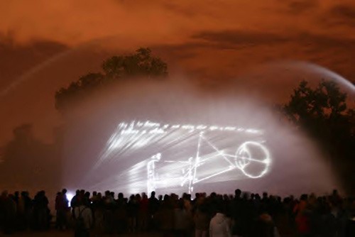 14- Laser Graphics Show