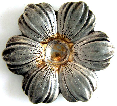 24 Silver Flower