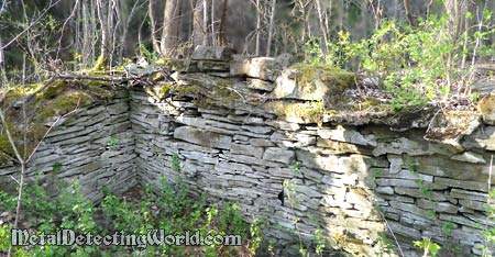 Late 19th century Cellar Hole - 'New'