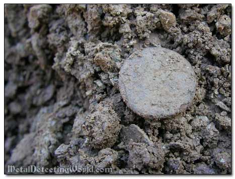 Plain Coat Button Dug Out