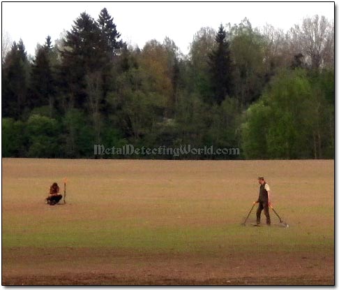 Metal Detecting Coins and Relics in Fields