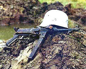 German Sub-Machine Gun MP-38