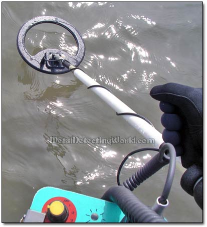 Pulse Induction Underwater Metal Detector