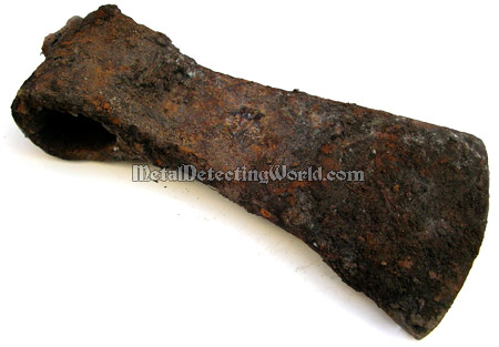 Rusty Axe Head Was Used for Tutorial on Electrolysis