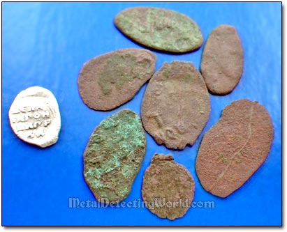 Copper Wire Coins of Smallest Denominations - Pulo's, ca. 16th century